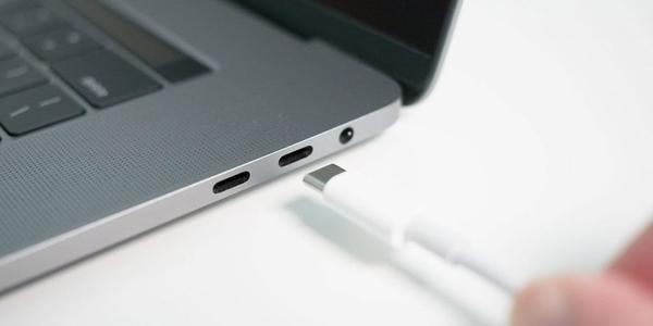 簡(jiǎn)述雷電接口和Mini DP接口之間的關(guān)系